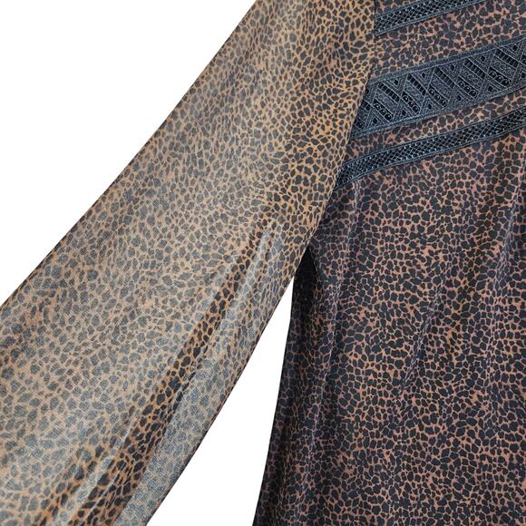 White House Black Market Leopard/Cheetah Top Lace Sheer Classy Medium New - Picture 5 of 8
